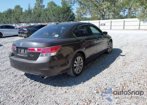 2011 Honda Accord 2.4 Ex-L from USA, damaged, VIN 1HGCP2F87BA083393